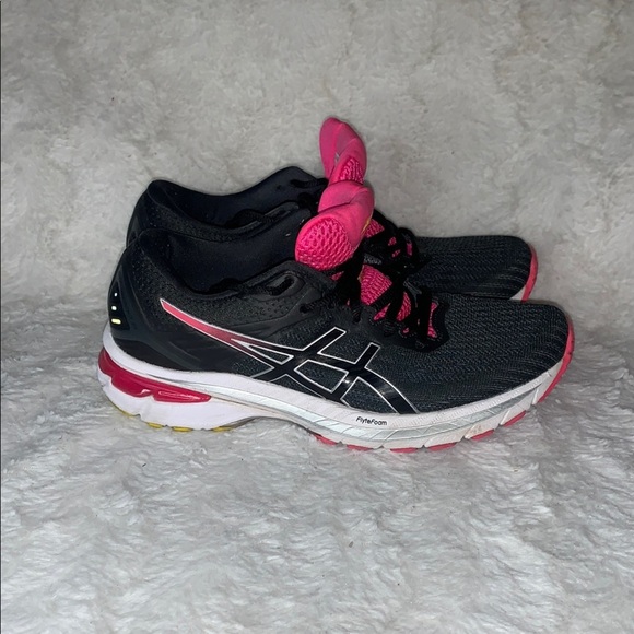 ASICS Women's Black and Pink Running Shoes - Picture 6 of 9